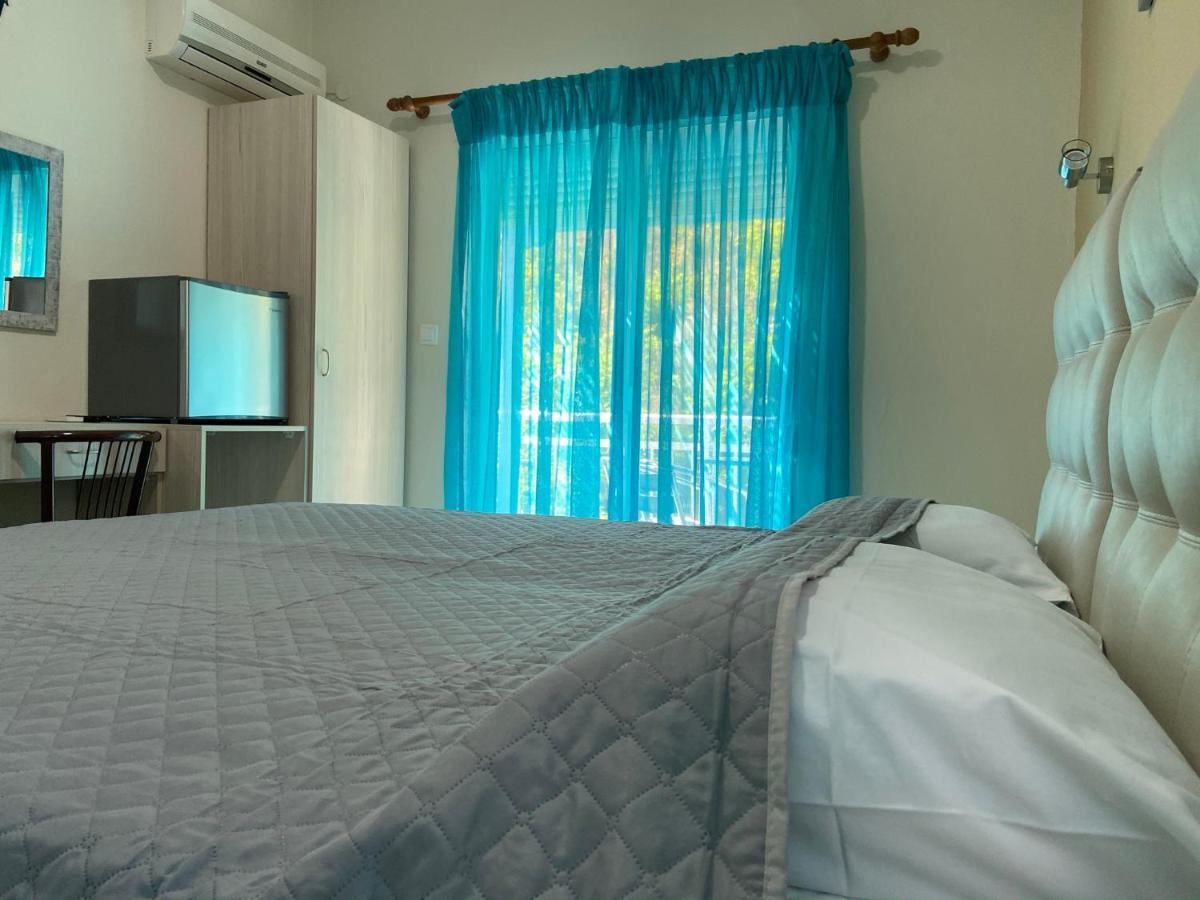 Samothraki Akrogiali Rooms エクステリア 写真